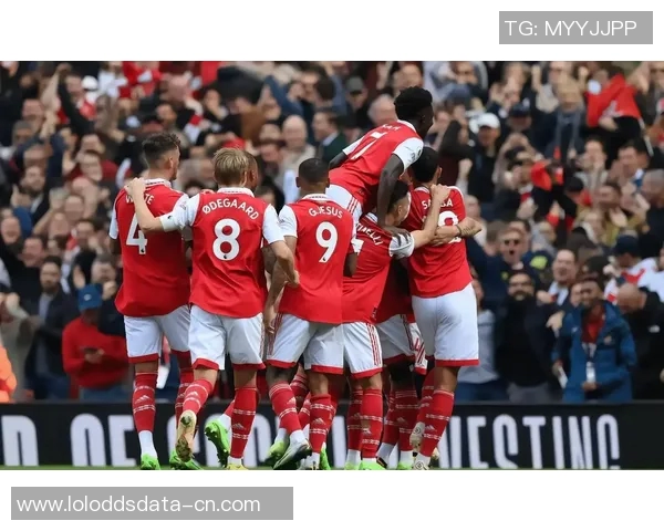 足总杯惊现乌龙球里昂逆转阿森纳引发争议判罚全场沸腾