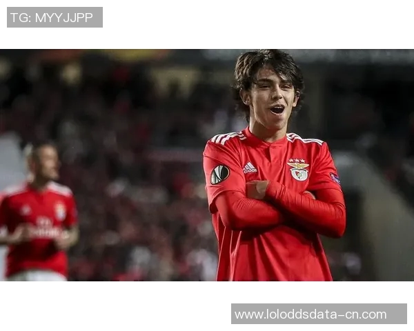 友谊赛精彩回顾本菲卡逆转AC米兰帽子戏法点燃全场激情