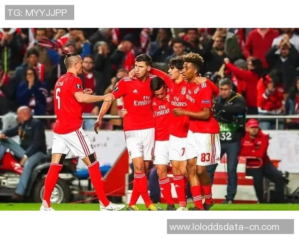 中超精彩对决里昂大胜本菲卡帽子戏法引发争议判罚热议